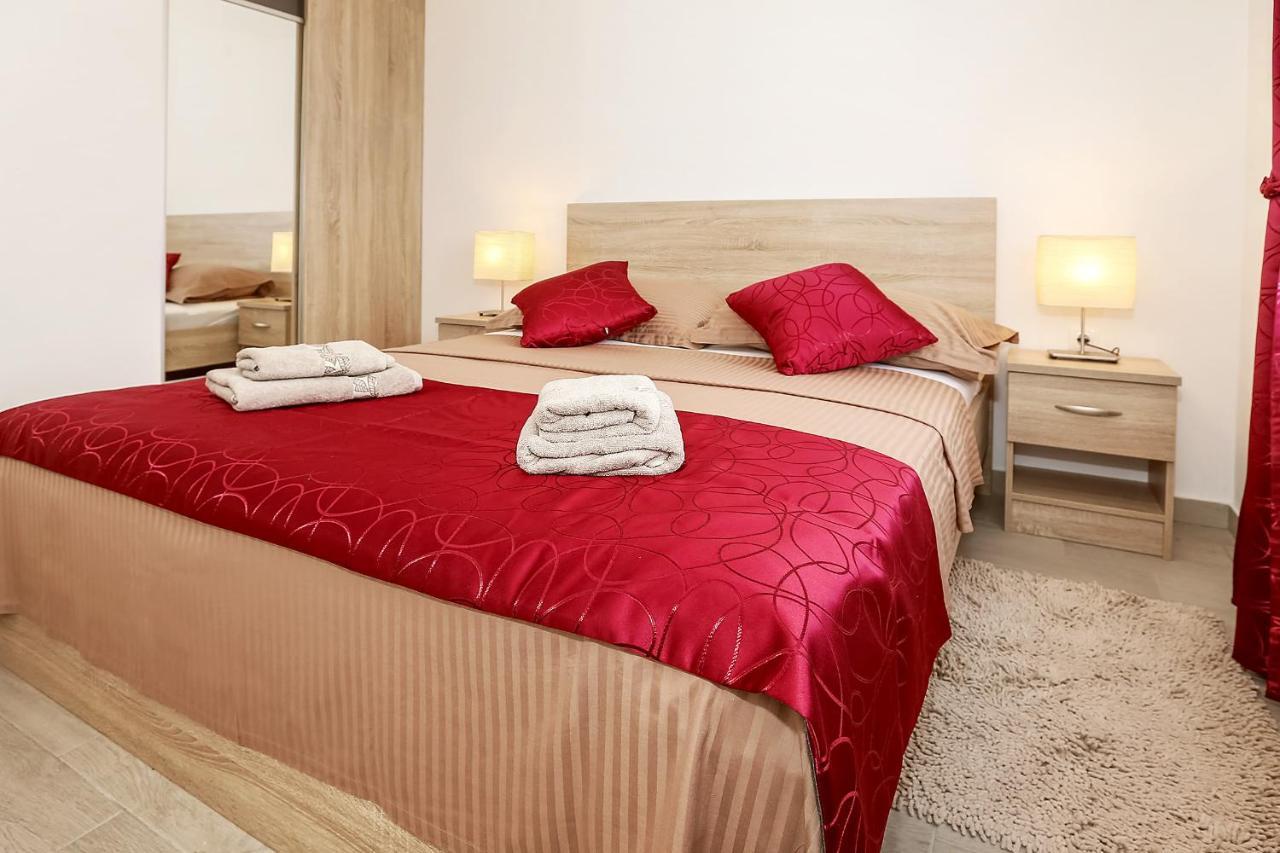 Apartments Juranic I Baška Extérieur photo