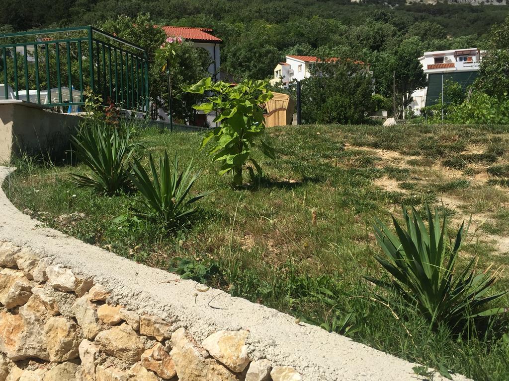 Apartments Juranic I Baška Extérieur photo