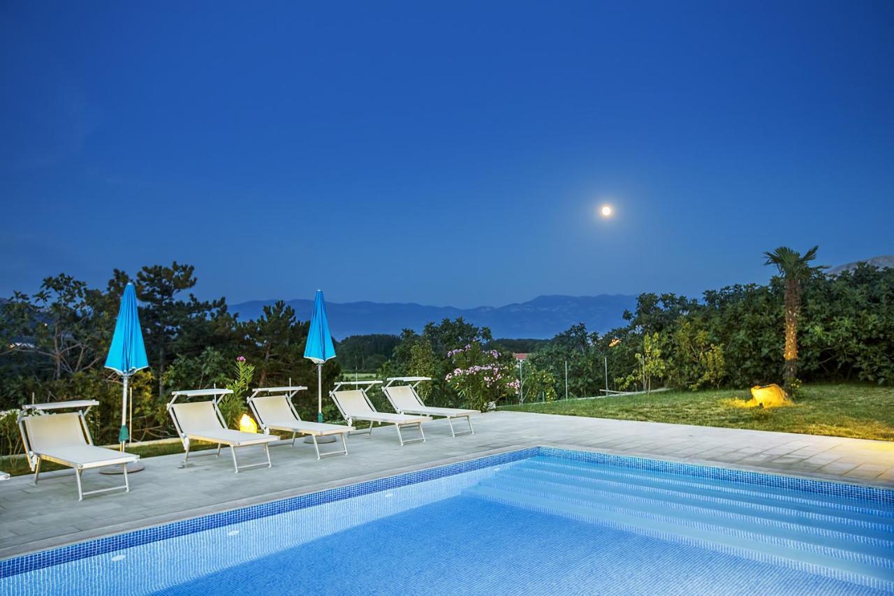 Apartments Juranic I Baška Extérieur photo